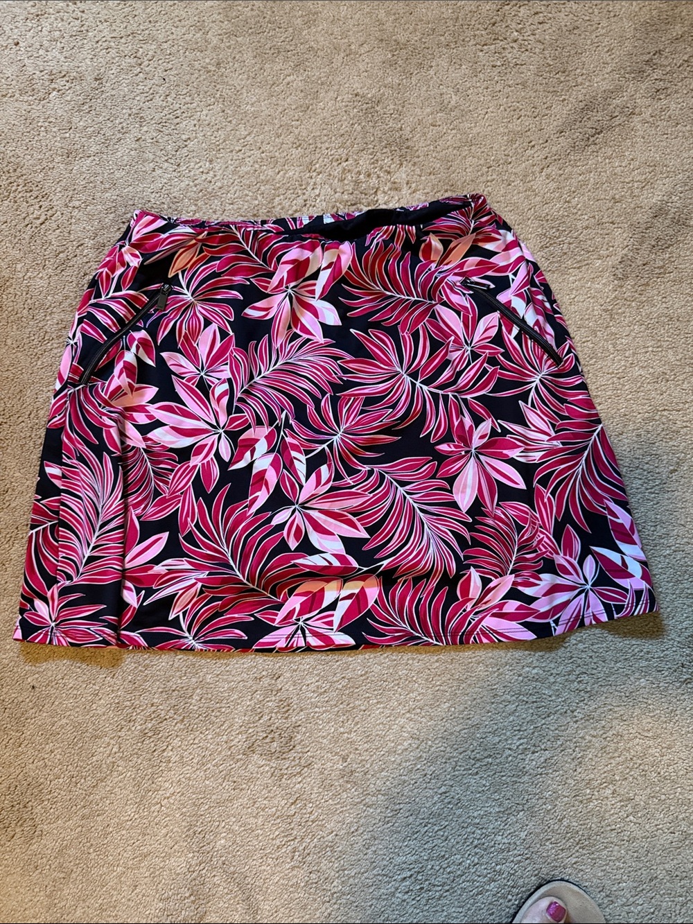 Tail Pink & Black Tropical Skort Size Large